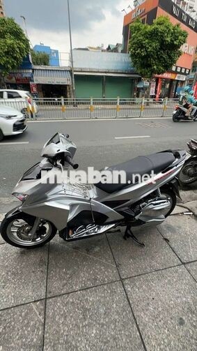 Honda Air Blade 2017 Bạc Đã sử dụng