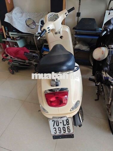 Piaggio Vespa LX125 2010 Vàng 10000 km
