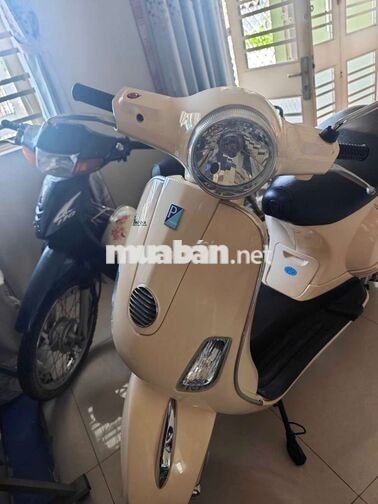 Piaggio Vespa LX125 2010 Vàng 10000 km