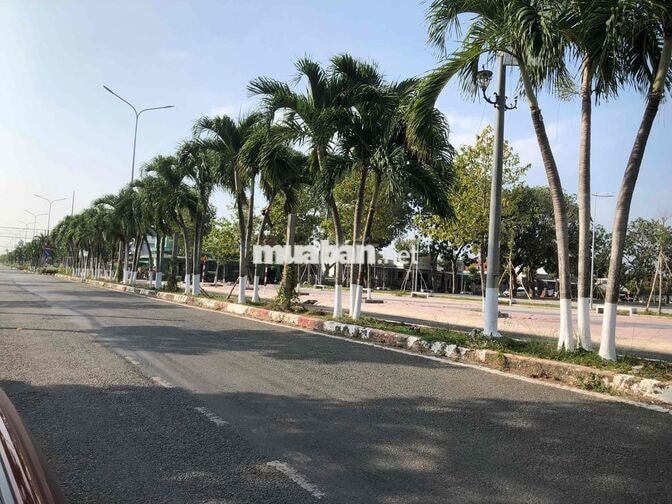 BÁN ĐẤT NỀN THỊ TRẤN TÂN HƯNG 160M2