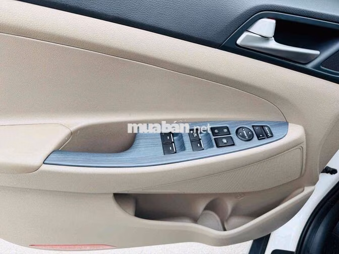 Hyundai Tucson 2021 2.0 ATH Trắng 44000 km