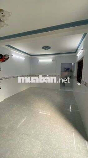 Cho Thuê Tầng Trệt Nhà Nguyên Căn, Hẻm Thông, Xe 16c Đậu Trước Nhà