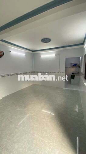 Cho Thuê Tầng Trệt Nhà Nguyên Căn, Hẻm Thông, Xe 16c Đậu Trước Nhà