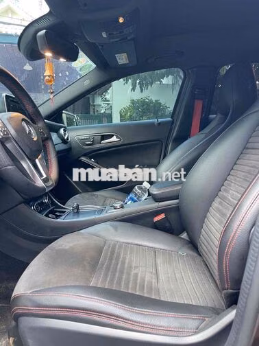 Mercedes-Benz GLA 250 4MATIC 2015 Nâu
