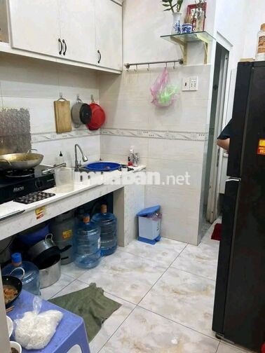 Cho thuê nhà 3 lầu hẻm đẹp Nguyễn Thị Tần chợ Rạch Ông 