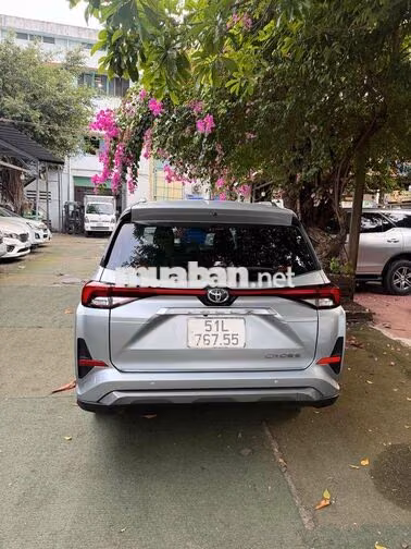 Toyota Veloz Cross 2022 Bạc 65.000 km