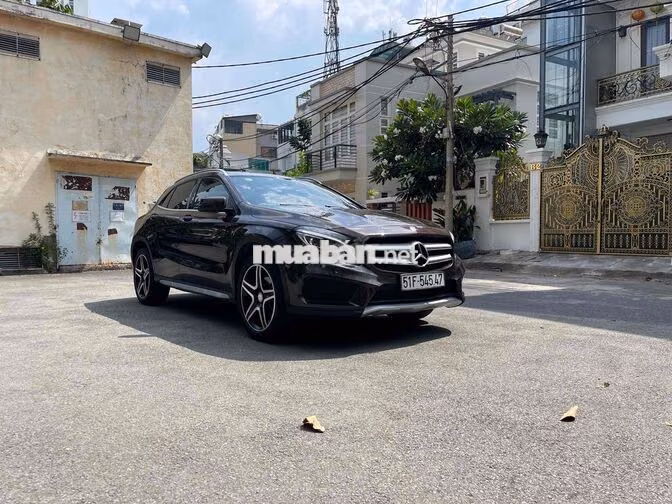 Mercedes-Benz GLA 250 4MATIC 2015 Nâu