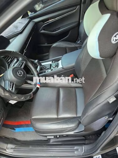 Mazda Mazda 3 Premium 2023 Đen 23000 km