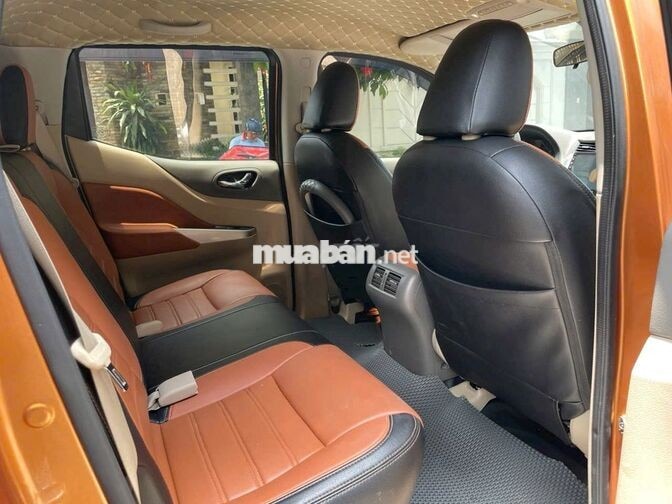 Nissan Navara 2018 Tự động Nâu