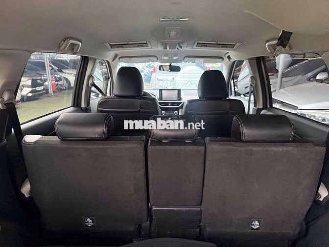 Toyota Veloz Cross 2022 Bạc 65.000 km