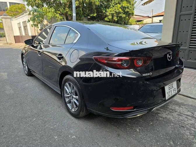 Mazda Mazda 3 Premium 2023 Đen 23000 km