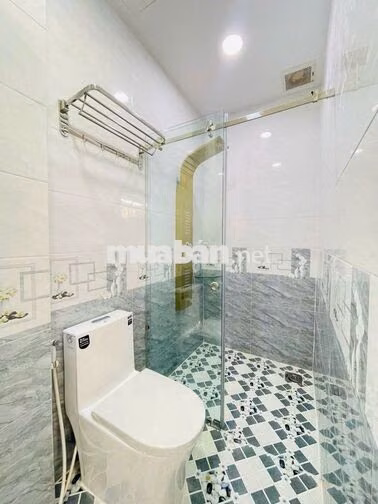 Cần cho thuê nhà HXH 217/3A Ba Tháng Hai, Phường 10, Quận 10