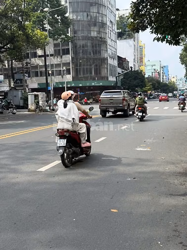 BÁN NHÀ MẶT TIỀN KINH DOANH SIÊU ĐẮC ĐỊA NGUYỄN CHÍ THANH - Q5