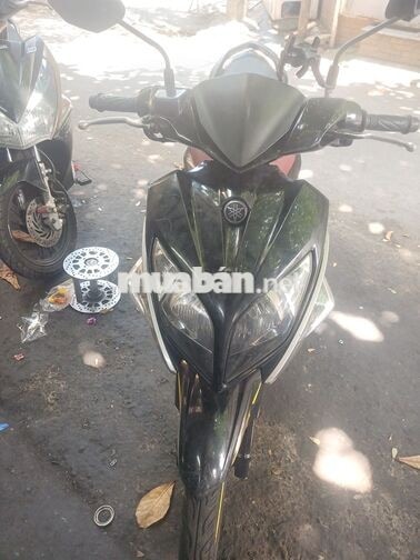 Yamaha Novo 4 Đen