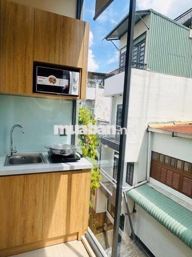 KHAI TRƯƠNG STUDIO BAN CÔNG MỚI 100% MẶT TIỀN HOÀNG SA- TÁCH BẾP