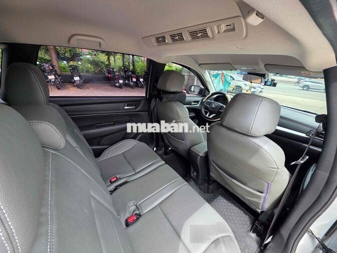 Honda BRV G 2025 Trắng Bạc 7.000 km