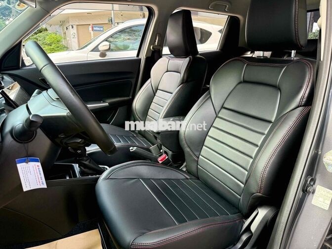 Suzuki Swift 2021 Tự động Ghế da Xám