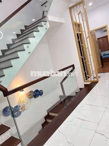 cho thuê nhà đẹp phù hợp vợ chồng nước ngoài ở