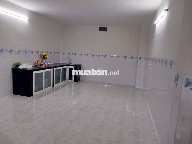 NHÀ 1 TRỆT 2 LẦU 3PN 2WC - NGAY LÒNG CHỢ - KD ĐA NGHỀ, LINH XUÂN