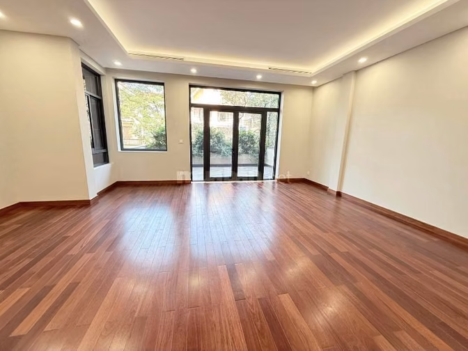 Bán biệt thự Trần Đăng Ninh – công viên Nghĩa Đô 215m2, 120 tỷ. Mới