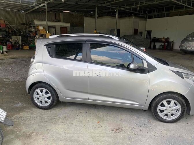 Xe spark số sàn đời 2011 bản đủ thắng ABS máy 1.2