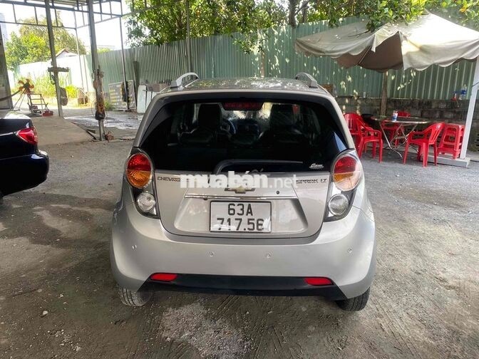 Xe spark số sàn đời 2011 bản đủ thắng ABS máy 1.2