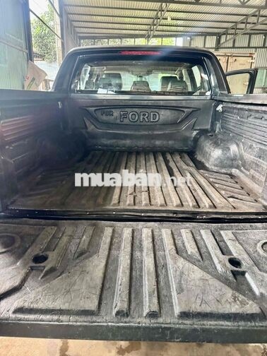 Ford Ranger XLT 2014 Đen
