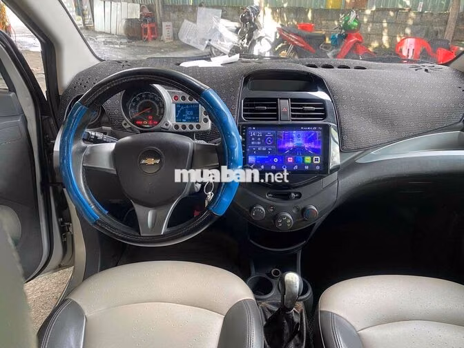 Xe spark số sàn đời 2011 bản đủ thắng ABS máy 1.2