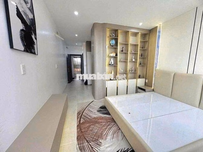 Siêu Phẩm Có Thang Máy 4x11m 1Lửng - 3Lầu ST (3PN 4WC) Hẻm Xe Tải