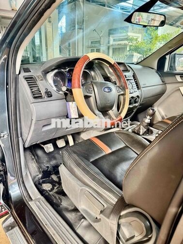 Ford Ranger XLT 2014 Đen