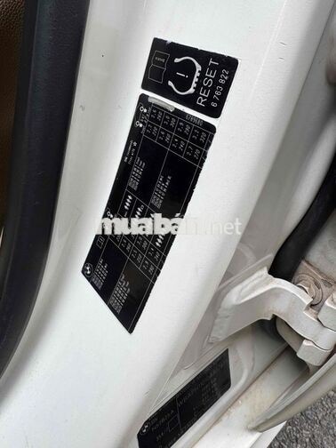 BMW 325i Trắng Đức 5 chỗ