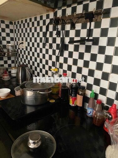 Share lại 1 phòng chung cư đầy đủ nội thất giá Rẻ