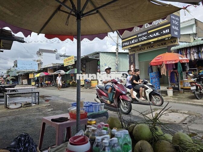 Căn Góc MT Chợ Đường Lê Thị Ngay