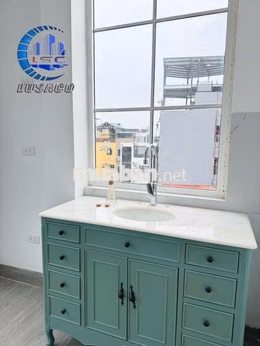 CHO THUÊ PHÒNG XINH Ở THỤY KHUÊ