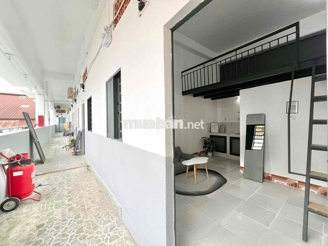 🔥PHÒNG GÁC TẦNG TRỆT SIÊU RỘNG_SẴN MÁY LẠNH_KẾ BÊN CV GIA ĐỊNH_SÂN BAY