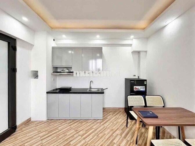 1N1K CỬA SỔ SIÊU THOÁNG Ô TÔ ĐỖ CỬA FULL ĐỒ NGAY LOTTE MALL TÂY HỒ