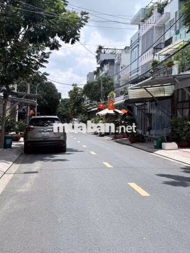 Nhà 1 trệt 2 lầu sân thượng đường 4B KDC Vĩnh Lộc BHH B bình tân