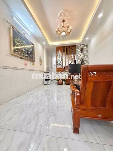 75 m2 ,4 tầng HXH khu bên sông Hiệp Bình Chánh ngay Gigamall