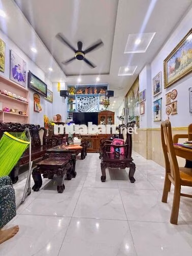 Bán nhà ngay đường 20 Khu bên sông Hiệp Bình Chánh. ngay Gigamall