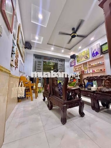 Bán nhà ngay đường 20 Khu bên sông Hiệp Bình Chánh. ngay Gigamall
