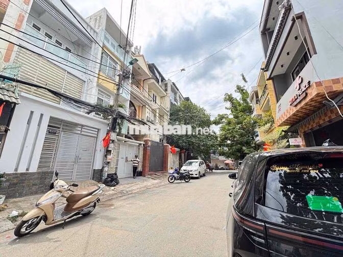 🔥 Quang Trung, 44m2, 2 Tầng, 2PN, đối diện Vincom,SH Riêng, TL 💸