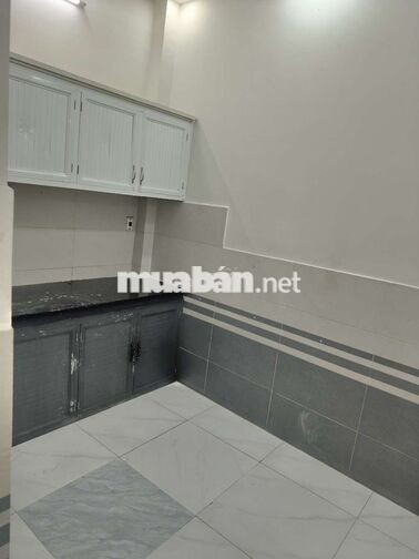 Cho thuê nhà nguyên căn nhà mới 2 phòng ngủ 2wc 