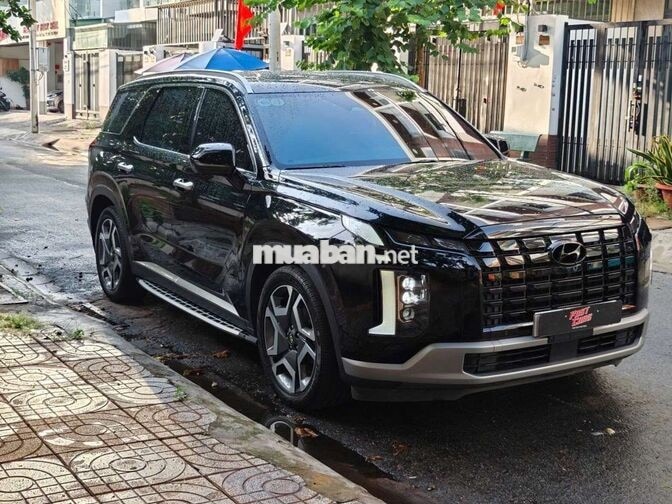Hyundai Palisade 2024 Pre 2.2D máy dầu,4WD,màu đen