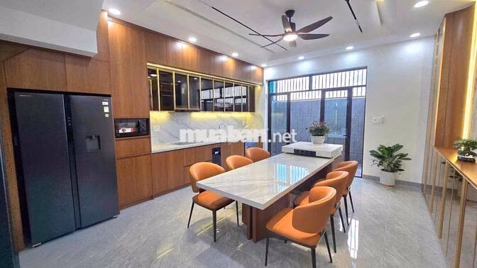 Nhà Thang Máy Gói 3 Mỹ Gia Vĩnh Thái Nha Trang Full Nội Thất Đẹp