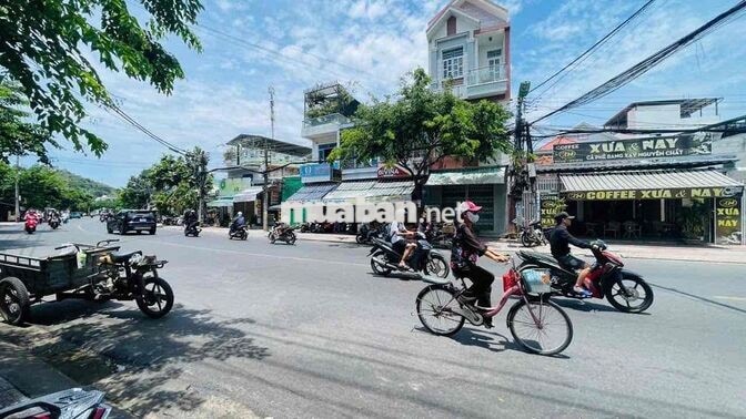 Bán Nhà 2 Mặt Tiền Đường Võ Thi Sáu Phường Vĩnh Trường Nha Trang