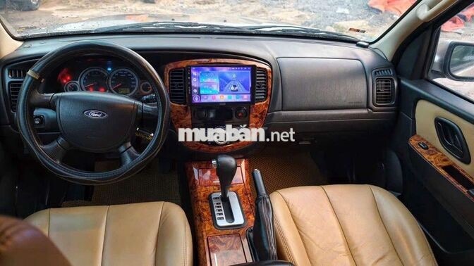 Ford Escape 2011 Tự động Vàng cát