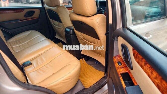 Ford Escape 2011 Tự động Vàng cát