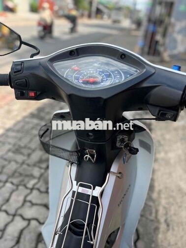 Honda Wave A Trắng Xe số