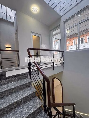 HẺM 13m MAI XUÂN THƯỞNG Q6 hơn 8Đ