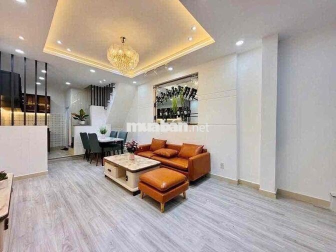 cho thuê nhà full nội thất đẹp, 2 tầng , 40m2, 2pn/2wc, đường Lê Lai